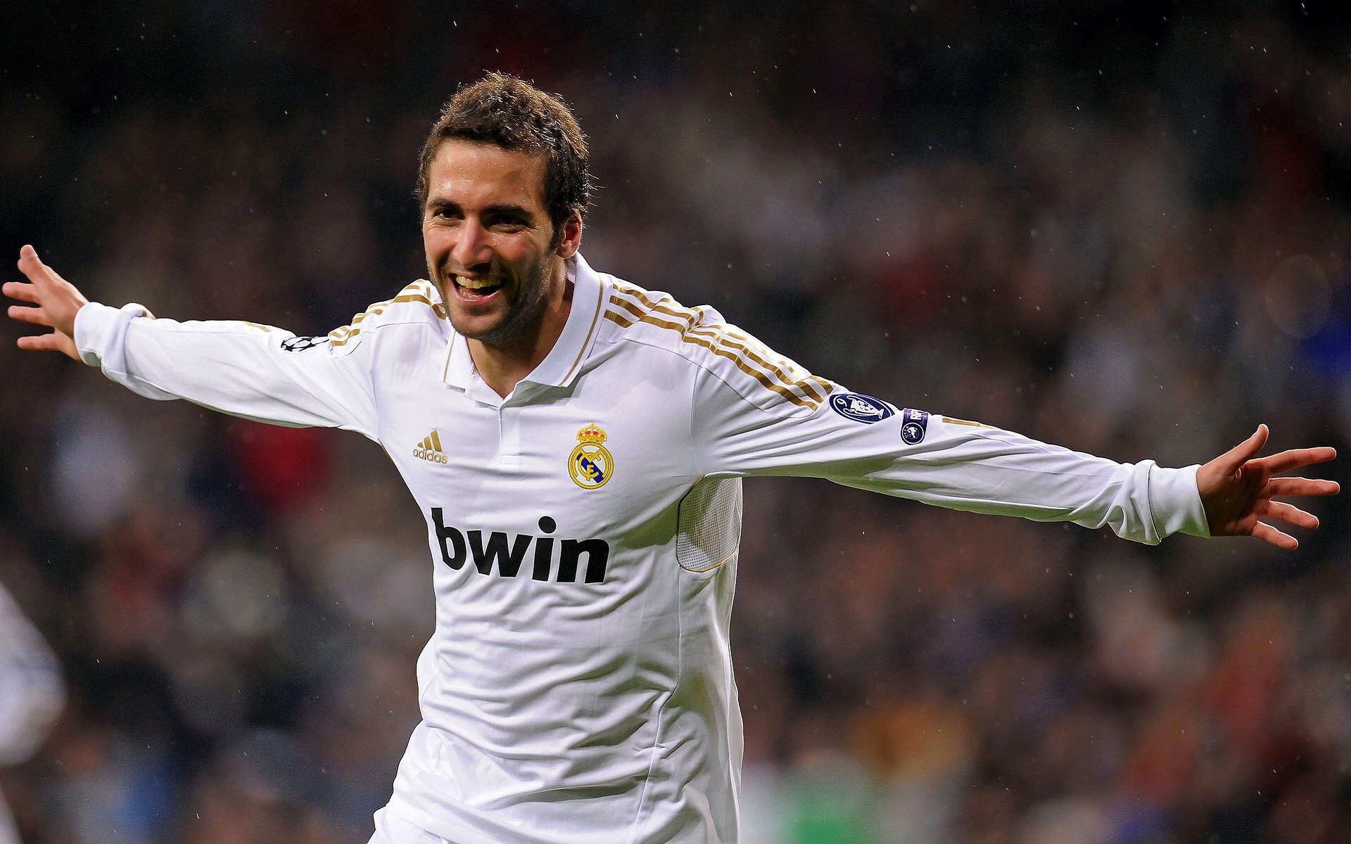 绿茵场上的绝杀，与球台前的制胜，当葡萄牙队遇见林高远